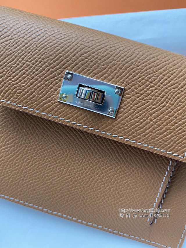 Hermes卡包 愛馬仕原版Kelly Pocket Epsom皮 Hermes新款小錢包 金棕銀扣  tdh2166